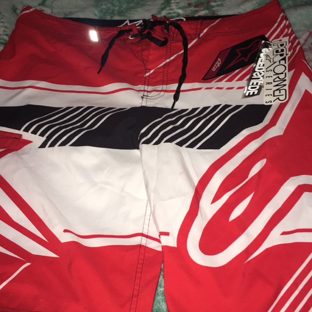 Star performance mens shorts